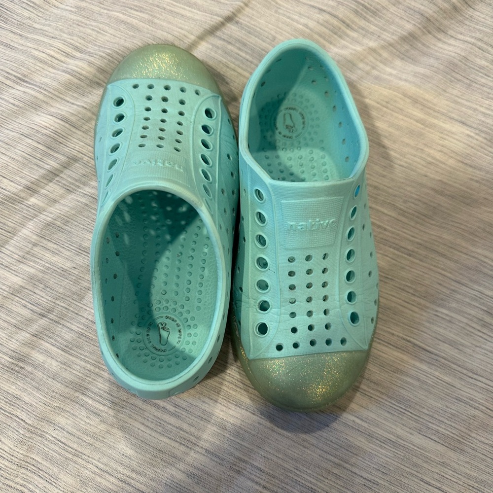 Native Jefferson Bling-Coastal Blue/Saba Bling size c9
